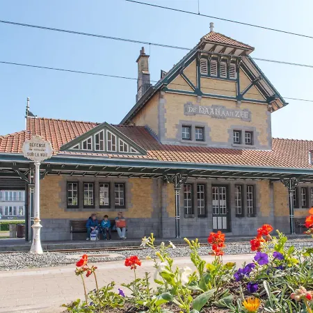 Apartment Charlie Stylish Apartment Near Beach By Interhome *