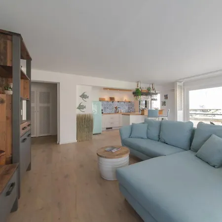 Apartment Charlie Stylish Apartment Near Beach By Interhome * De Haan