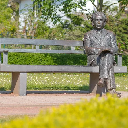 Apartment Charlie Stylish Apartment Near Beach By Interhome Appartement *